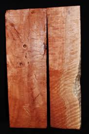 The sapwood is a creamy white with dull pinkish brown heartwood with dark streaks. Red Gum Eucalyptus Turning Block Set Of 2 Fw72517 2 Far West Forest