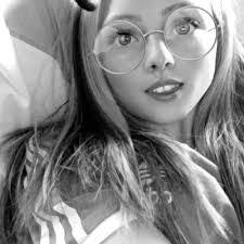 Abigail Burton's Instagram, Twitter & Facebook