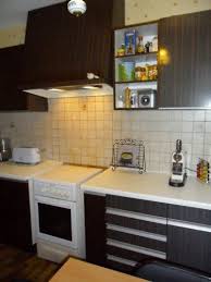 Peinture Pour Meuble Pour Tout Peindre Sans Poncer V33 Repeindre Meuble Cuisine Repeindre Un Meuble En Bois Repeindre Meuble