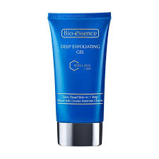Tekstur nya itu sedikit lebih cair ketibang cleanser/pencuci muka umumnya, wangi nya enak juga lho. Bio Essence Deep Exfoliating Gel 60 Gr Harga Review Ulasan Terbaik Di Indonesia 2021