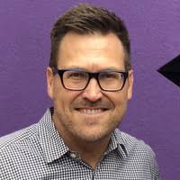 6900+ perfiles de «Martz»