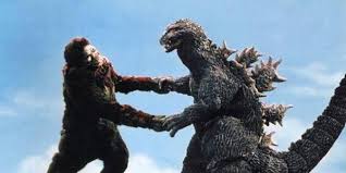 Godzilla (キングコング対ゴジラ, kingu kongu tai gojira) is a 1962 japanese kaiju film directed by ishirō honda, with special effects by eiji tsuburaya. How Godzilla Vs Kong Will Address The Monsters Size Difference Cinemablend