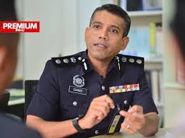 Ibu pejabat polis kontinjen (ipk) selangor telah merampas pelbagai barangan yang disyaki telah digunakan dalam kejadian. Anggaplah Rasuah Seperti Najis
