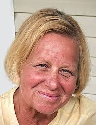 Robin Ortega's Instagram, Twitter & Facebook