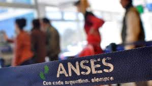 Una vez finalizado el pago del ife a los solicitantes aprobados, anses abrirá una instancia para volver a considerar los casos no aprobados por haberse producido cambios la situación laboral o familiar sobre las que el organismo. Anses Lanzo Un Nuevo Aplicativo Para Cobrar El Ife Los Pagos Se Realizaran En Bancos Diario La Capital De Mar Del Plata