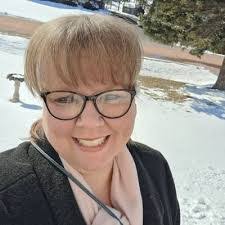 Vanessa Clements's Instagram, Twitter & Facebook