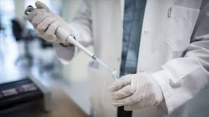 Biontech aşısı yan etkileri nelerdir? Turk Bilim Insaninin Sirketi Biontech Koronavirus Asisi Icin Cinli Ilac Devi Ile Anlasti