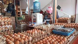 Saya bilang (komoditas yang sulit dikendalikan harganya saat ramadhan) kemungkinan telur (ayam), ujar budi di jakarta, minggu (5/5/2019). Harga Telur Ayam Ras Dan Itik Turun Di Pasar Raya Padang Harga Telur Ayam Kampung Malahan Naik Tribun Padang