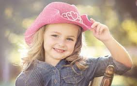 صورة بنت جميلة احلى واشيك صور بنات صغيرات حلوه بالكاب Baby Girl Wallpaper Cute Baby Wallpaper Cute Small Girl