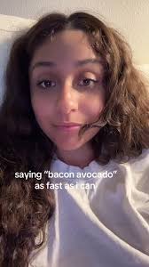 Estefania Avocado Lustig Ausgesprochen