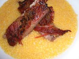 Costelinha de porco com quirera. Canjiquinha Com Costelinha De Porco Do Mel Ao Dende