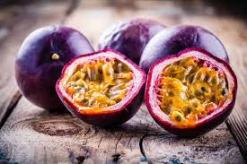 Gastronomically speaking, this is when it's the yummiest! When Is Passion Fruit In Season And How Can We Avoid Mistakes