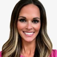 Ashley Roddy's Instagram, Twitter & Facebook