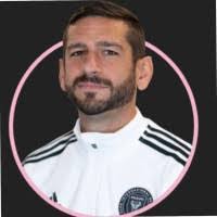 Nicholas Chase's Instagram, Twitter & Facebook