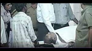 Harshad mehta was an indian stockbroker, well known for his wealth and for having been charged of the 27 criminal charges brought against him, he was only convicted of four, before his death at age. Harshad Mehta Real Death Video Clip Scam 1992 The Harshad Mehta Story Real Vs Reel 2001 Youtube