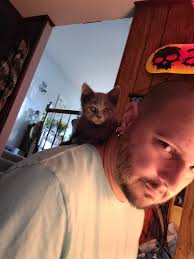 Creative shoulder-dwelling devil art ideas needed