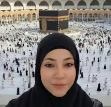 DUA Request for Sister Nour Mohamad Yunis Inna Lillahi Wa Inna Ilayhi  Raji'un Indeed, we belong to Allah and to Him we shall all return. Please  make duʿā for our beloved sister