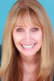 Janet Prescott's Instagram, Twitter & Facebook