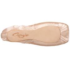 Capezio Womens 121 Aria Pointe Shoe