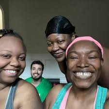 LIIFT 4, Week 1, Day 1 Chest/Triceps- LIIFT 50/50 Working out your chest  and tricep muscles together help to build both of the muscles and you will  get better results!!