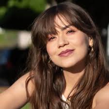 Lily Navarro (@lilynavarropsic) • Instagram photos and videos