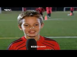 Benfica Nascidos Para Vencer Cinco Reforcos Do Benfica Cinco Historias Memes De Futebol Historias Redes Sociais