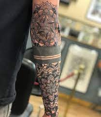 A Working Progress On William Ryan17 Add On Fix Up Cover Up Mandala Sleeve Done With Fytcartridge Sleeve Tattoos Geometric Sleeve Tattoo Mandala Hand Tattoos