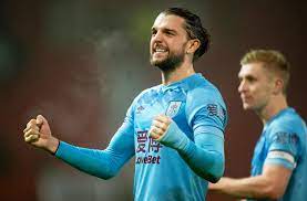 Pascal gross and neal maupay had a handful of good efforts early in the second half but neither could find a way through the burnley wall. Who Earns More Chris Wood Or Ben Mee Burnley Players Wages In Pictures