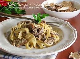 Funghi come fonte di vitamina d. Tagliatelle Ai Funghi Porcini Secchi Primo Piatto Autunnale