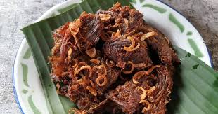 Mendiang ibuku kerapkali memasak gepuk daging sapi ini sebagai lauk keluarga, hingga kini lauk ini masih tetap tersaji sesuai resep.yang pernah dibuat ibuku dan proses pembuatan nya pun masih tetap sama dari a sampai.z. 244 Resep Gepuk Daging Presto Enak Dan Sederhana Ala Rumahan Cookpad