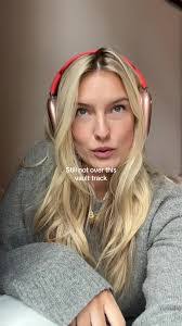 Brooke Baughman's Instagram, Twitter & Facebook