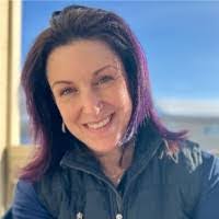 Donna Sabo's Instagram, Twitter & Facebook