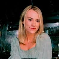 Maureen Swartz's Instagram, Twitter & Facebook