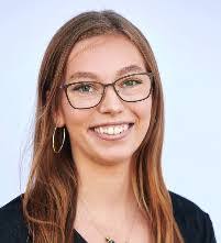 Kim Allocco's Instagram, Twitter & Facebook