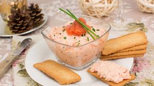 Smoked salmon mousse is the simplest recipe to make, but tastes so luxurious thanks to the salty salmon, sour cream, and hint of citrus. Smoked Salmon Cream Cheese Pate How To Make Smoked Salmon Spread Youtube