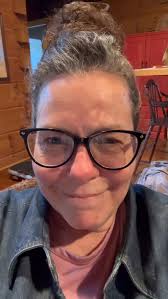 Remembering what God has done builds trust. If He's done it before, He can  do it again. Gratitude honors Him. This is from Episode 4 when Sue Potter  from Potter's Crafty Corner