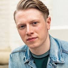 Passing the baton: New conductors in Cincinnati's changing choral scene