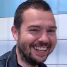 Sam Linder's Instagram, Twitter & Facebook