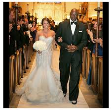 Pin By Josephine Bosompem On Casamento Jordan Wife Celebrity Weddings Michael Jordan Wife