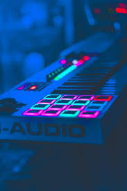 100 Music Pictures Hq Download Free Images On Unsplash Music Pictures Electronic Music Music Production Equipment