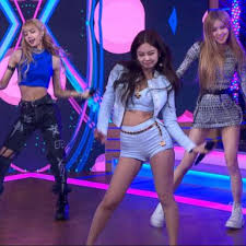 Blackpink will make their u.s. Female K Pop Group Blackpink Performs Live On Gma As North American Tour Is Announced Gma