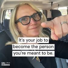 Joann Putnam's Instagram, Twitter & Facebook