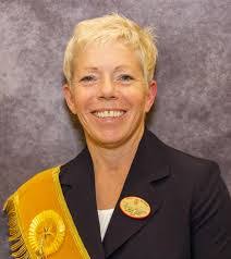 Susan Engwall's Instagram, Twitter & Facebook