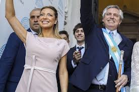 Jun 22, 2021 · el presidente alberto fernández volcó en twitter un mensaje para liliana herrero y el resto de la familia de horacio gonzález tras el fallecimiento del ex director de la biblioteca nacional. Alberto Fernandez Acuso Al Macrismo De Realizar Operaciones Contra Fabiola Yanez En Twitter El Litoral Noticias Santa Fe Argentina Ellitoral Com