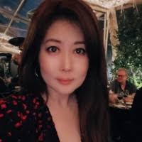 Angela Aloi's Instagram, Twitter & Facebook