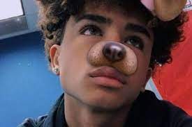 Most guys these days simply grind, which gets the job done, but isn't that cute. Image Result For Curly Hair Light Skin Guys Light Skin Men Dark Skin Boys Light Skin Boys