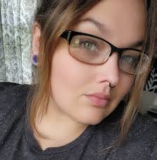 Alice is running away to Wonderland ♠️♦️♣️♥️