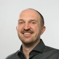 1100+ "Riské" profiles