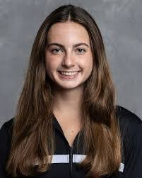 Sarah Dunham's Instagram, Twitter & Facebook