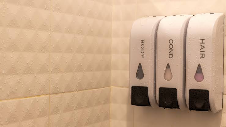 The Advantages of Wall-Mounted Shampoo Dispensers - Greensuites